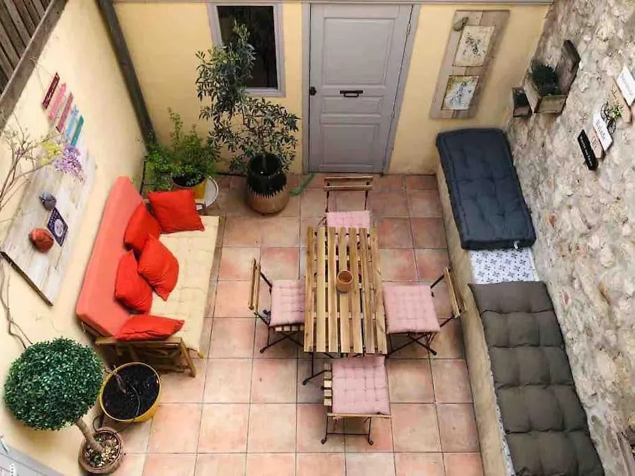 Maison Avec Terrasse Et Climatisation Intramuros Villa Avignon Holiday home